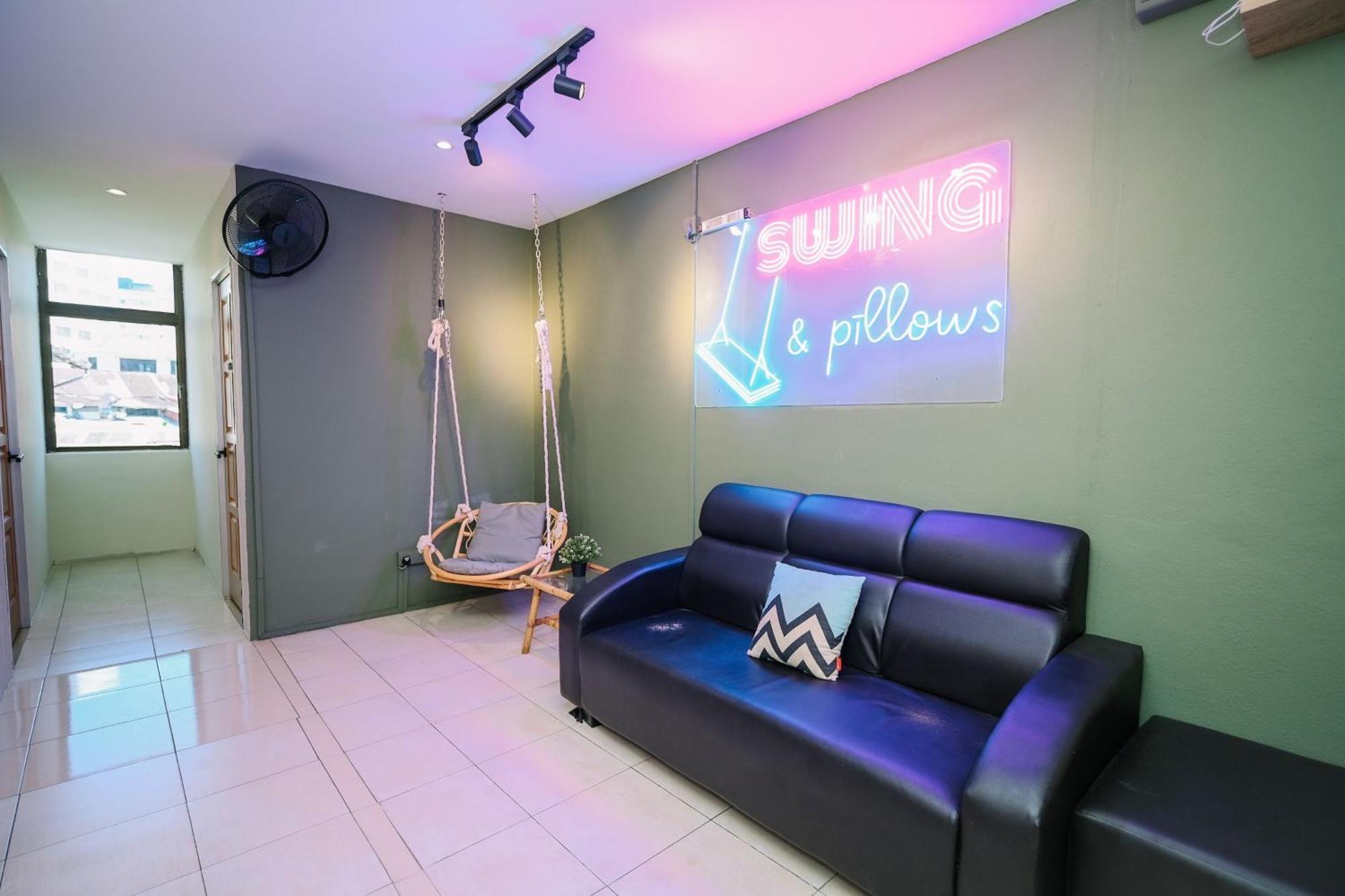 Swing & Pillows @ Malabar ジョージタウン エクステリア 写真